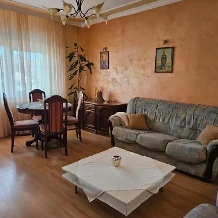 Apartament Miona